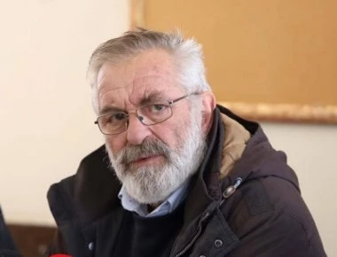 Γιάννης Μπούτας: Παραμένει στην ΜΕΘ ο αγροτοσυνδικαλιστής που καταπλακώθηκε από το τρακτέρ του